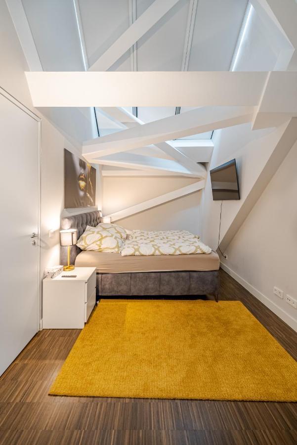 Luxus Penthouse Am Kurfuerstendamm Berlino Esterno foto